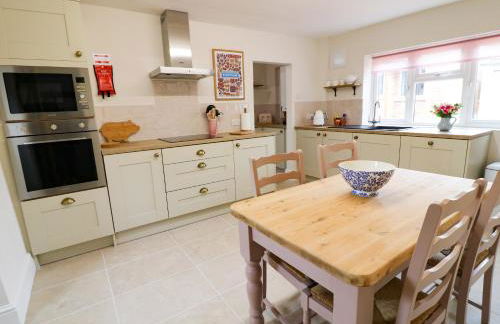 Bennett's Cottage - Foto 11