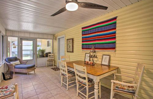 Holly Lake Retreat w/ 2 Community Pools & Yard - Foto 23