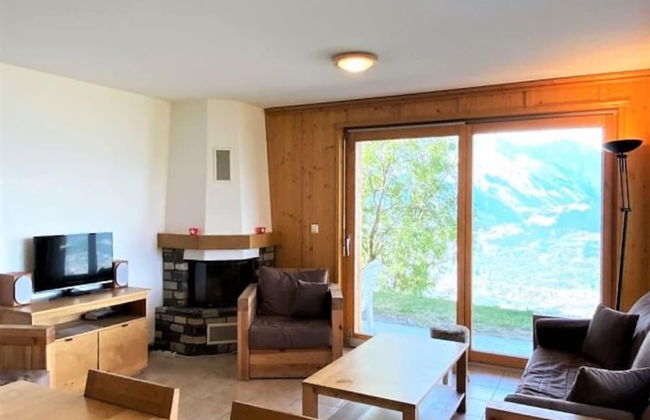 Luxury Apartment Amidst Hills - Foto 9