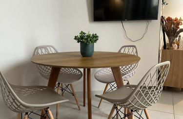 charmoso apartamento na quadra da praia - Foto 13