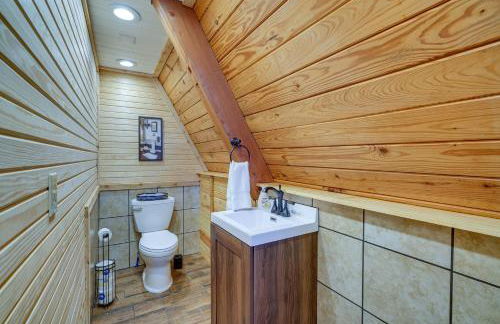 Lakefront A-Frame Cabin with Community Perks - Foto 24