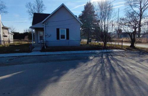 Perfect Combo of Charm & Comfort- 2Bedroom Home - Foto 37