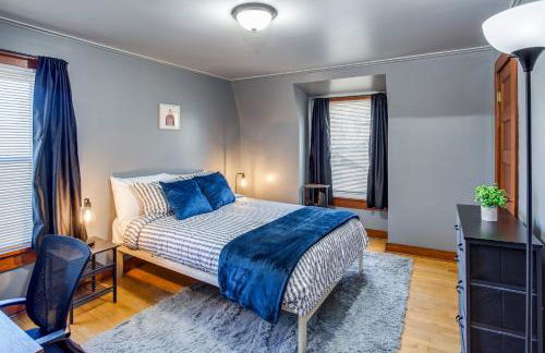 Spacious Home with In-Unit Laundry, Parking, 1GB WiFi, & Patio Deck - Foto 5