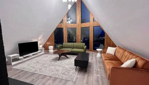 Unique 4Bed and 3Bath A-Frame - Foto 1