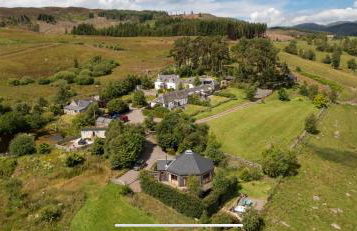 Dalnoid Cottages & Treehouses Nr Glenshee - Foto 2