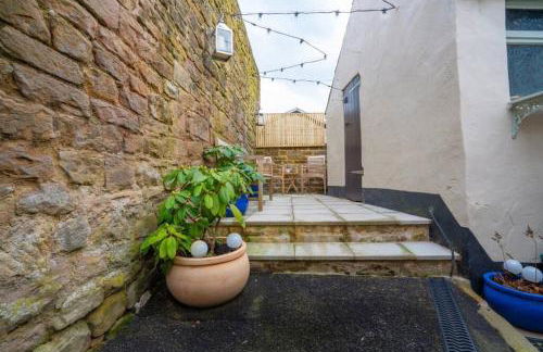 Beech Cottage - Family Cottage in the Peak District - Photo 38