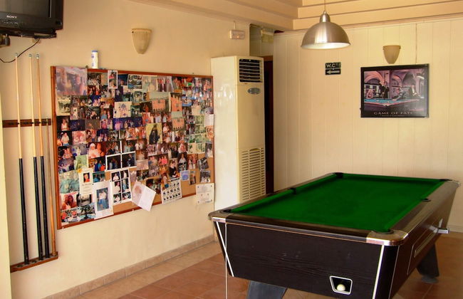 Antonios Hotel - Photo 45