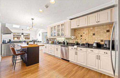 24-Sleeper, Hot Tub, Sauna, Game Rm, Near Biltmore - Foto 5