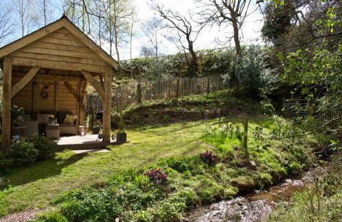 Hot Tub, Stream-Side Garden, Mountain Views, 17thC - Photo 35