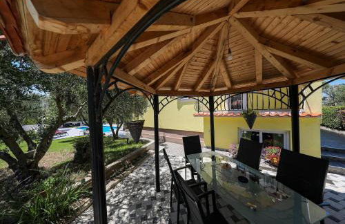 Holiday Home in Policnik with Private Pool - Foto 18