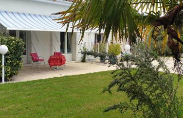 Studio meublé 2 pièces jardin piscine - Foto 13