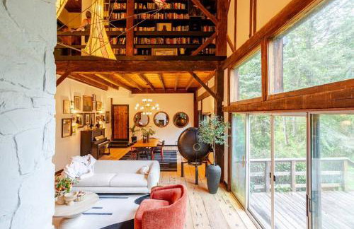 Unique Fully Restored Landmark Barn in Hudson - Foto 38