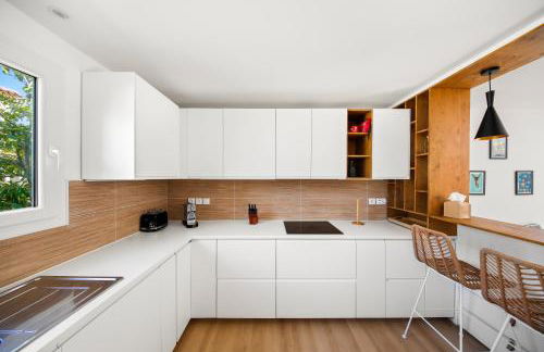 Villa Moderne avec Piscine Privée - Foto 10