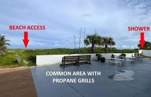 Beachside Condo in Cocoa Beach, Florida - 125 Feet to Beach! - Foto 15