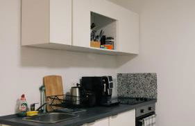 Zentrale Citywohnung mit Küche & privatem Zugang - Foto 14