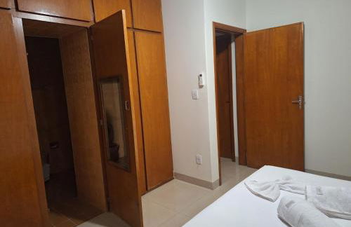 Apartamento 130m - 3 quartos com ar-condicionado e estacionamento - Foto 18
