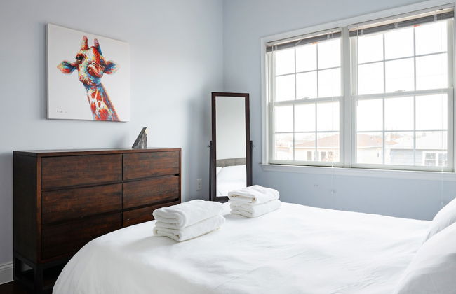 Giles Ave 6 Bedroom Gem - Foto 24