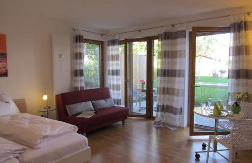 AMENITY-Garden-Apartments - Photo 38