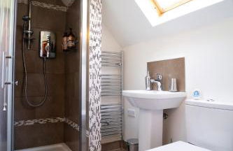 Limavady Cherry Tree Apartment, Sleeps 2 & Parking - Foto 35