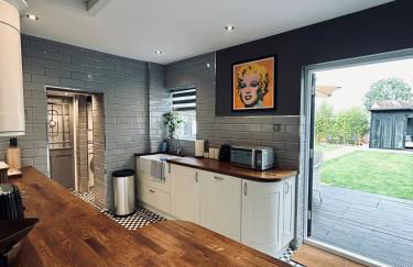 The Foremans House, With Hot Tub, A luxurious Historical pre 16th Century Grade II Listed House, location Essex in a picturesque Village, Country Pub In walking Distance - Foto 22