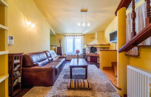 4 Bedroom Lovely Home In Veliki Vareski - Foto 24