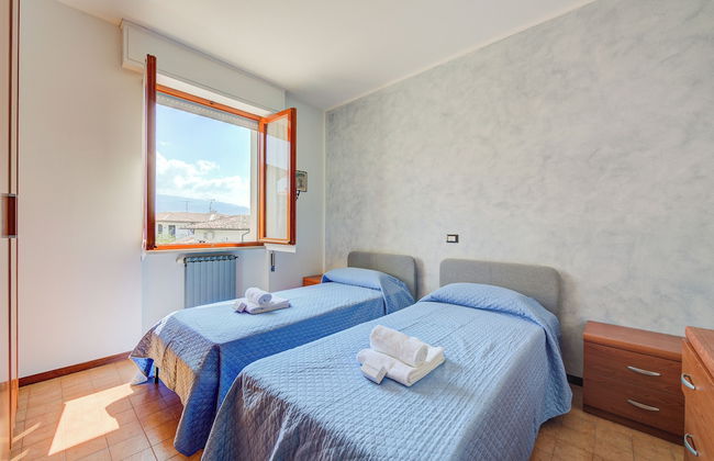 Casa Pepe -private Terrace 100m Near Lake - Foto 3