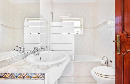 Villa Chiquito Albufeira - Private Pool&Parking - BBQ&AC&WI-FI - Foto 27