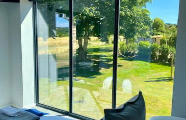 Stunning modern home set in beautiful grounds. - Foto 44