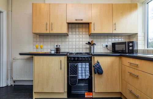 University View-Off-Street Parking-Sleeps 8-Fast WiFi - Foto 66