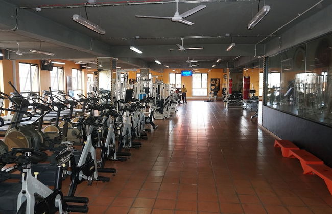 Boulevard Suites - Photo 25