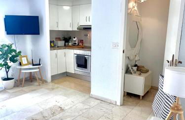 Relax e impresionantes vistas en apto1a línea - Foto 12