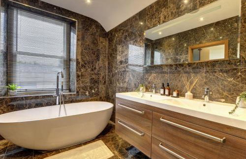 The Farm House - Photo 57