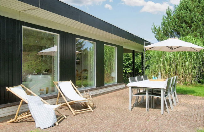 8 Person Holiday Home in Asnaes - Foto 24