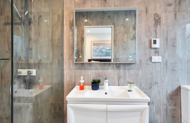 Elegant and Stylish Retreat in Epsom - Foto 15