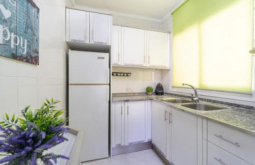 Coastal Paradise & Cozy Home with a 100m from the Beach! - Photo 30