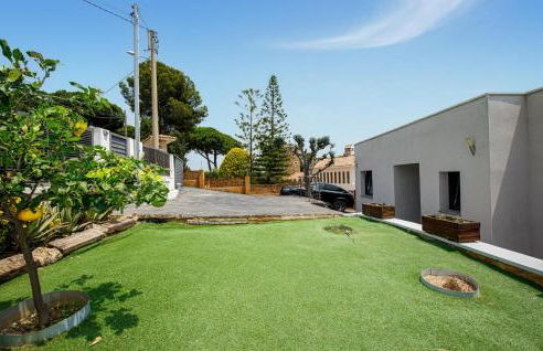 Pet Friendly Home In Santa Susanna - Foto 17