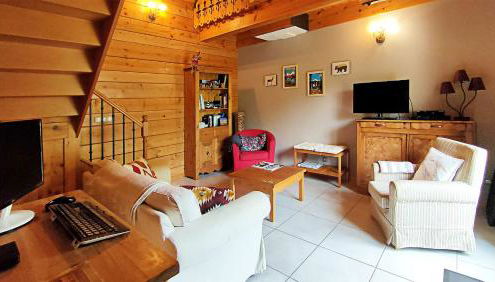 Gîte chalet la Bergerie de Sentantony - Val d'Azun - Montagne Pyrénées - Photo 2, furniture