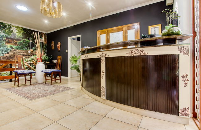 Lush Suburban Paradise - Deluxe Unit - Foto 18