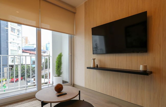 w Cozy 2BR With Balcony Near Parque Kennedy - Foto 31