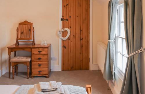 Ty Llewelyn - Foto 11