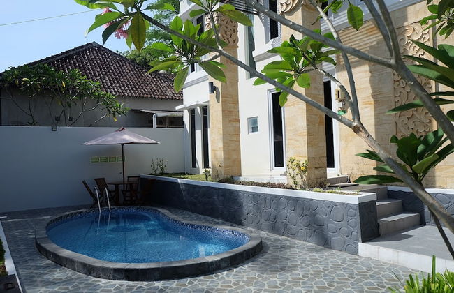 Villa Jogja Grand Bale with Private Pool by Simply Homy - Foto 26