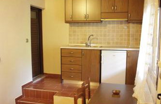 Xenonas Platia - Photo 40