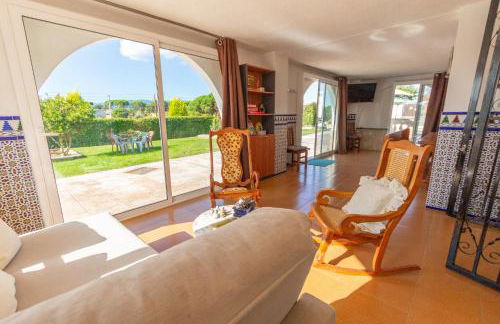 Catalunya Casas Beautiful villa just 25 km from the beach of Lloret de Mar - Foto 4