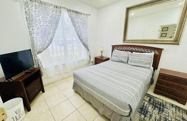 7/6.5 Beautiful Vacation Home With Private Pool, and Much More!! - Foto 54