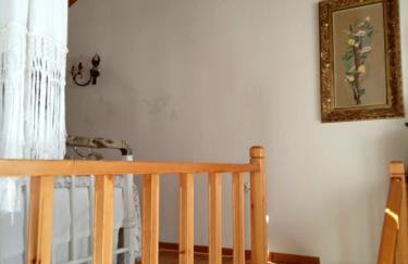 Alexadras Guesthouse - Photo 9