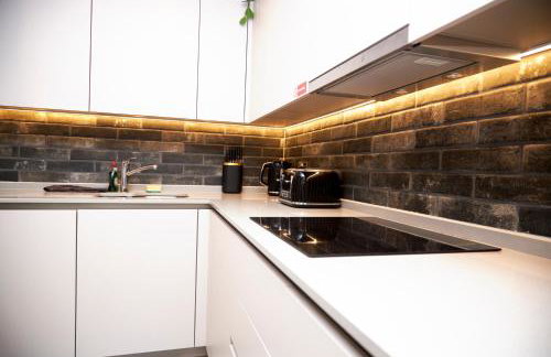 Luxury 2 Bedroom and bathroom in Central Manchester With Balcony - Foto 6