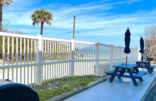 Ocean Breeze - Ocean Front at Symphony Beach Club! - Photo 26