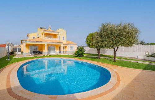 VILLA LINDA Palace - Foto 1