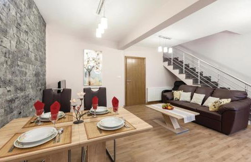 Awesome Home In Brestovac With Sauna - Foto 3