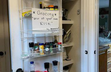 Massive lakefront home with HOT TUB - Foto 68